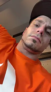 Snapshot of hot_shot_13 chatting on November 2025 07:34:02 AM hot shot 13 online show from November 2025 07:34:02 AM