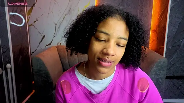 Violeth b online show from November 2025 12:45:02 PM