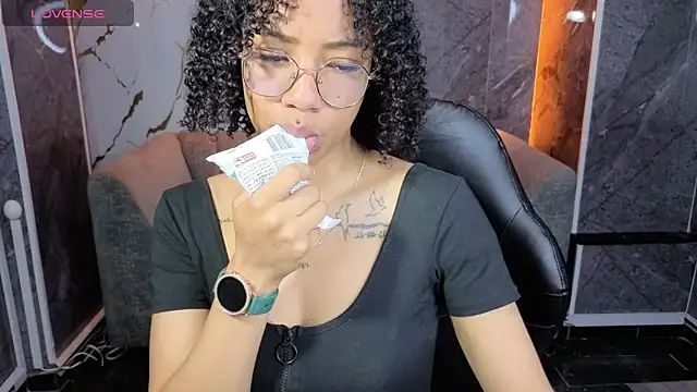 Violeth b online show from February 2026 12:49:01 PM