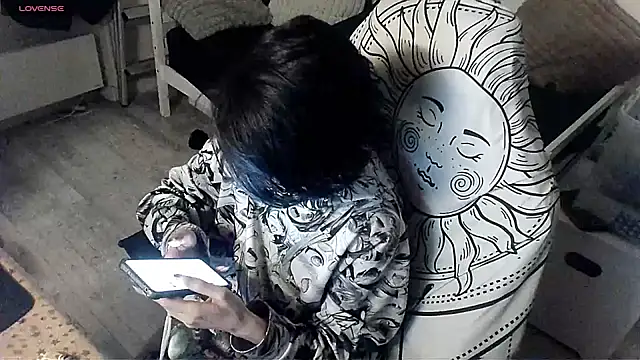 LisandreLaVenale online show from December 2024 11:10:02 PM