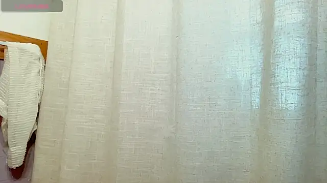 SkarlettRose96 online show from October 2025 06:41:01 PM