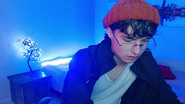 Jeam hot online show from December 2024 08:40:01 PM