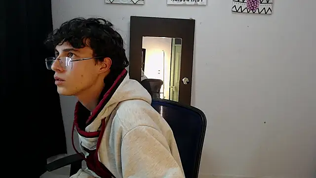 Jeam hot online show from January 2025 10:33:02 PM