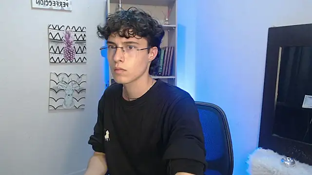 Jeam hot online show from January 2025 09:51:01 PM