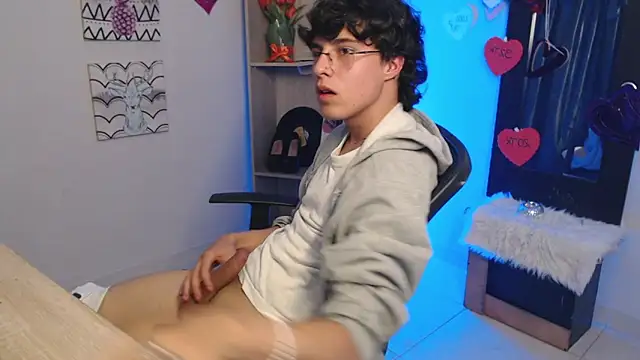 Jeam hot online show from February 2025 12:46:01 AM