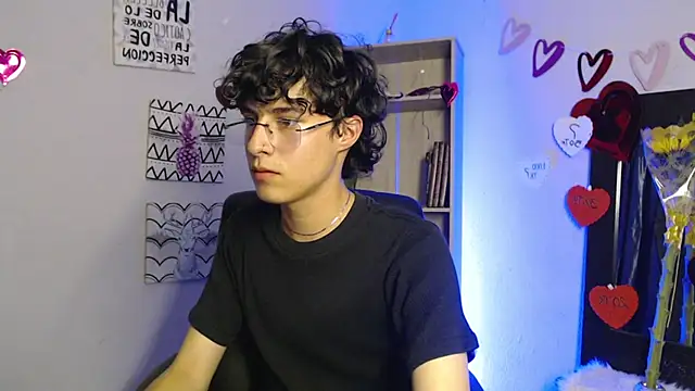 Jeam hot online show from February 2025 10:04:02 PM