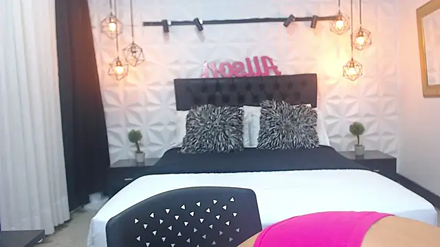 Snapshot of Alison_Wiley chatting on January 2025 11:34:02 AM Alison Wiley online show from January 2025 11:34:02 AM