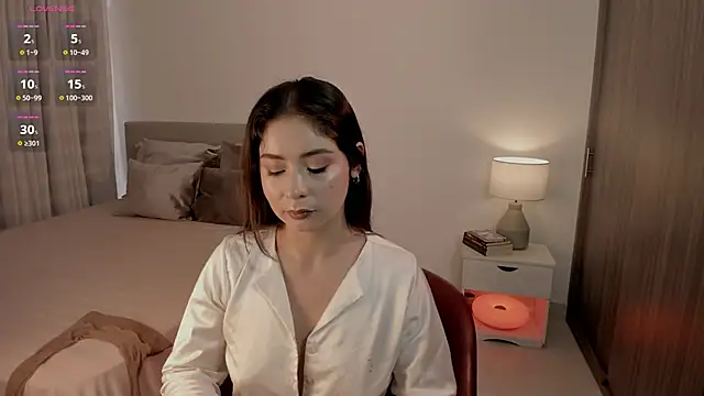 Alessiasantos  online show from April 2026 11:54:02 AM