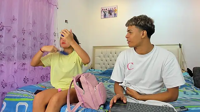 dafnezahiraa  online show from March 2025 04:26:02 AM