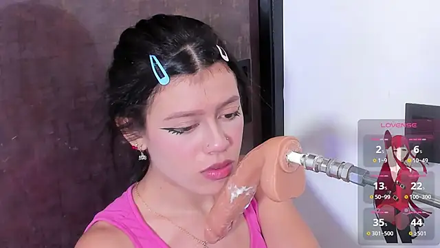 sofia shadow online show from January 2025 04:21:01 AM