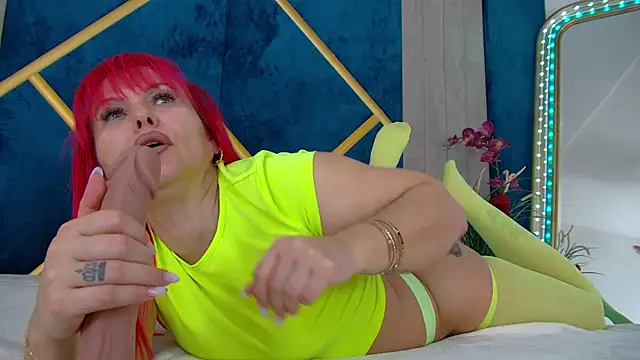 Foxxxy MILF online show from January 2026 05:11:02 AM