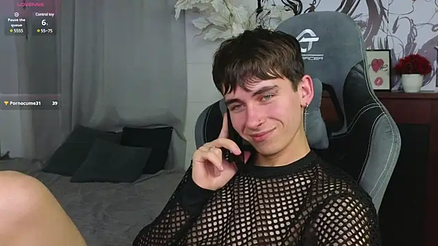 Bad Boy9996 online show from March 2025 07:24:02 PM