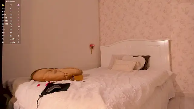 Snapshot of Allena_moan chatting on May 2026 12:35:01 PM Allena moan online show from May 2026 12:35:01 PM