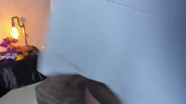 Alaia Love77 online show from March 2025 01:39:01 AM