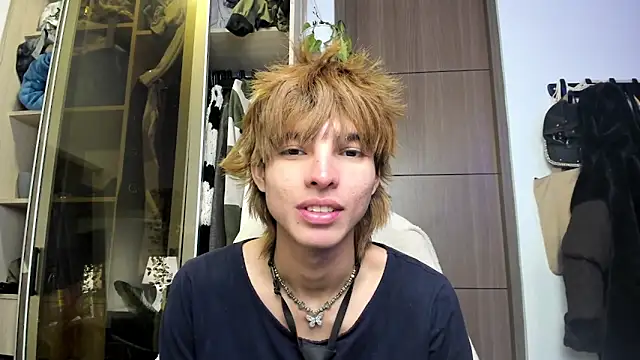 santy-kitty online show from February 2025 03:47:02 AM