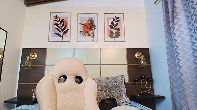 Snapshot of Alisson_am chatting on January 2025 11:37:01 AM Alisson am online show from January 2025 11:37:01 AM