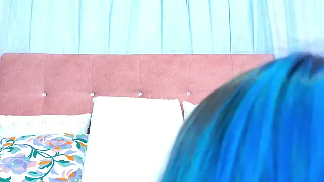 AlliciaKim online show from November 2025 07:19:01 PM