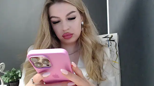 Your Jessy online show from May 2026 12:12:01 PM