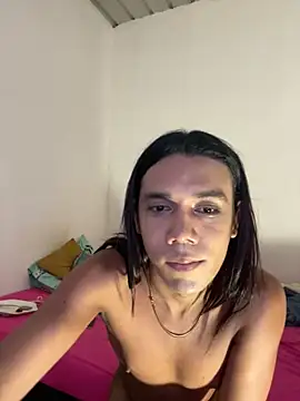 Snapshot of miss_mestiza chatting on October 2025 06:52:01 PM miss mestiza online show from October 2025 06:52:01 PM