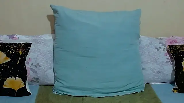 DiamondLuv29 online show from March 2026 02:39:02 AM