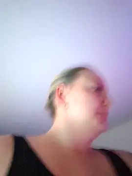 Snapshot of Milas_Dreams chatting on October 2025 07:12:01 PM Milas Dreams online show from October 2025 07:12:01 PM