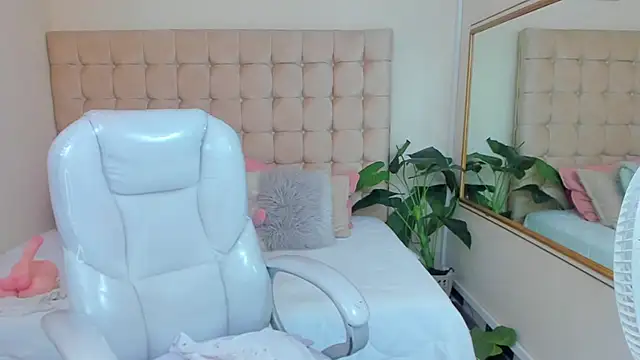 Redhot chilipeppers online show from March 2025 01:38:02 PM