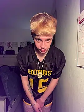 twentywithafelonyy online show from February 2025 10:48:01 AM