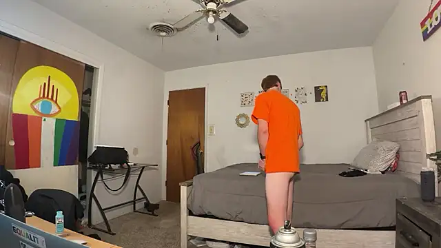 twentywithafelonyy online show from October 2025 03:57:02 PM