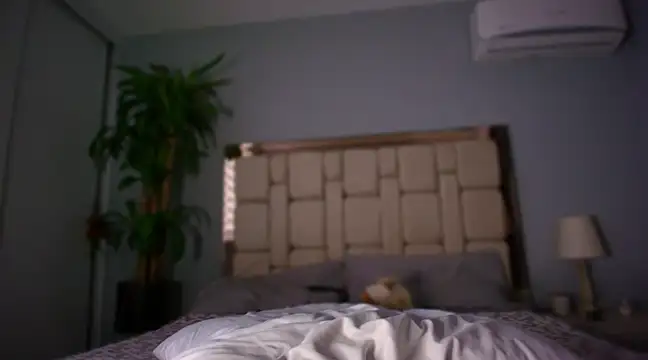 auroracaruso11 online show from January 2025 09:44:02 PM