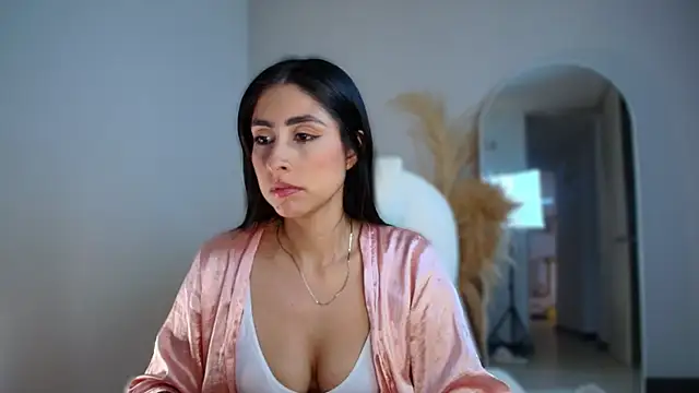 auroracaruso11 online show from November 2025 09:25:02 PM