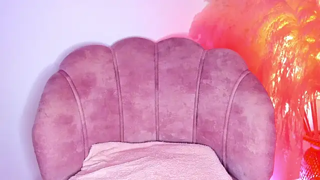 amelie murphy  online show from February 2025 01:02:02 AM