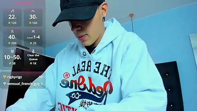 Lobo 17  online show from October 2025 03:40:01 AM