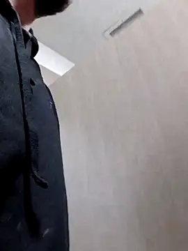 QcMisterv13 online show from January 2025 11:50:01 PM