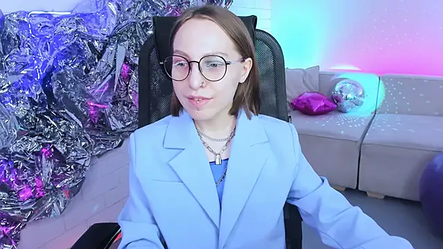 AphexQueen online show from January 2025 01:15:01 PM