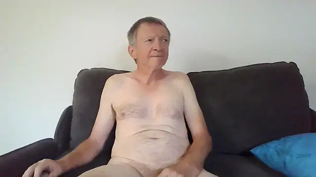 naturiste974 online show from February 2026 08:19:01 AM