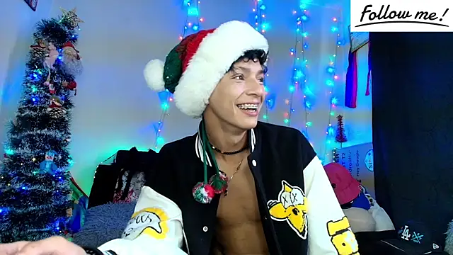 Snapshot of twink_sebas_ chatting on December 2024 06:09:01 PM twink sebas online show from December 2024 06:09:01 PM