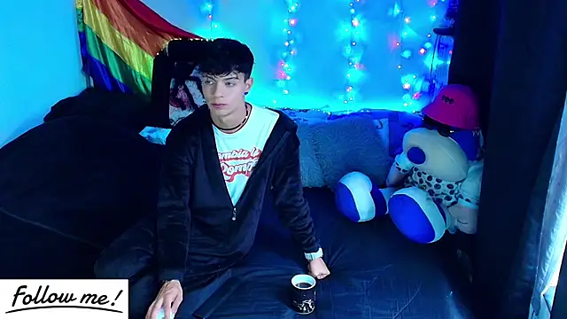 Snapshot of twink_sebas_ chatting on December 2024 12:55:02 PM twink sebas online show from December 2024 12:55:02 PM