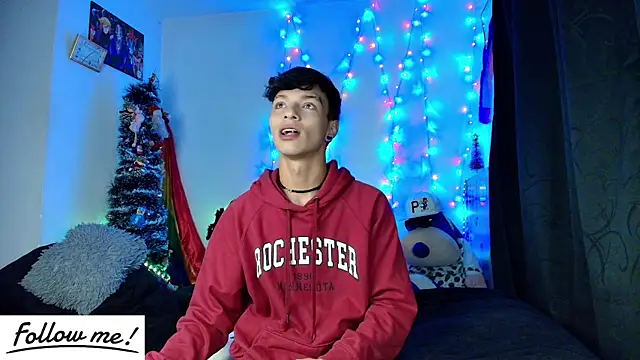 Snapshot of twink_sebas_ chatting on January 2025 08:02:02 AM twink sebas online show from January 2025 08:02:02 AM