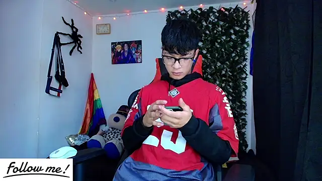 Snapshot of twink_sebas_ chatting on January 2025 04:14:02 PM twink sebas online show from January 2025 04:14:02 PM