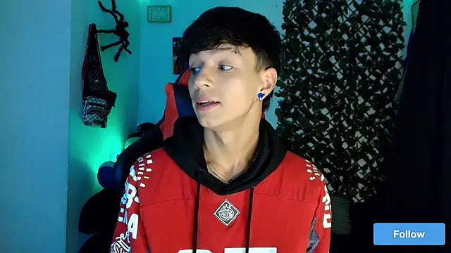 Snapshot of twink_sebas_ chatting on February 2025 06:20:01 AM twink sebas online show from February 2025 06:20:01 AM