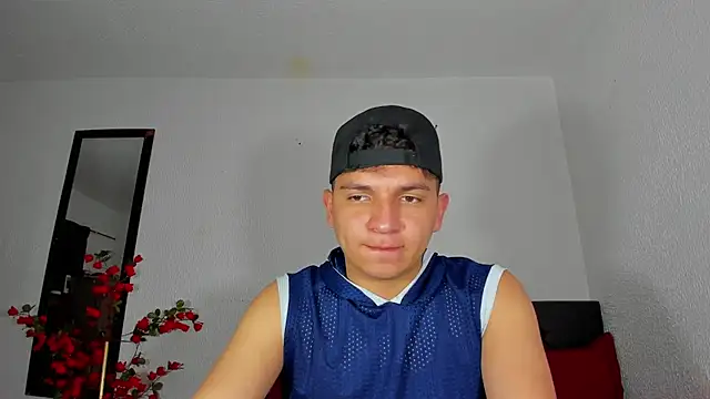 Danielbluestar online show from February 2025 08:44:01 PM