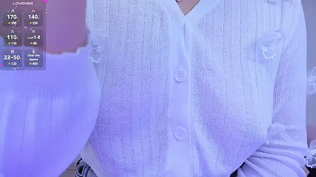 Snapshot of misshoneyxxx chatting on December 2024 03:30:02 AM misshoneyxxx online show from December 2024 03:30:02 AM