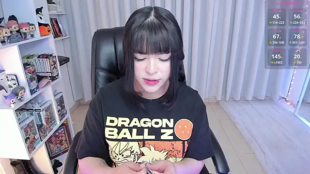 Snapshot of misshoneyxxx chatting on September 2025 04:17:02 AM misshoneyxxx online show from September 2025 04:17:02 AM