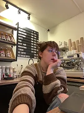 cinnabon  online show from November 2025 11:54:02 AM