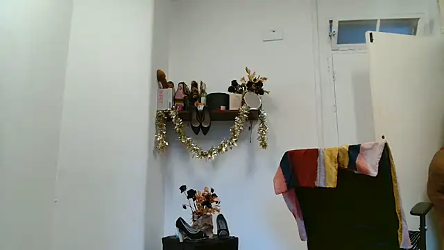 Snapshot of xTALLSEXYBUMx chatting on November 2025 04:46:02 AM xTALLSEXYBUMx online show from November 2025 04:46:02 AM