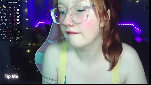 KrisTyBooBsin online show from December 2024 03:31:02 PM