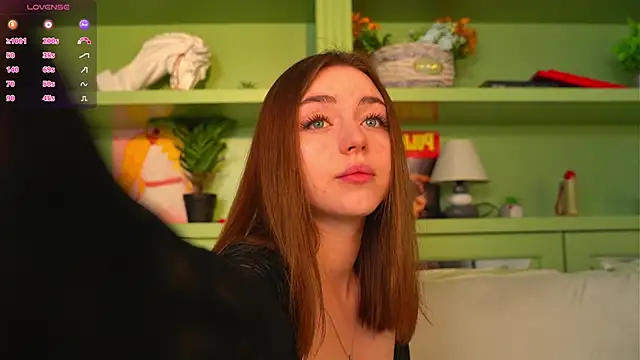 LindaFarmer online show from March 2026 04:18:02 AM