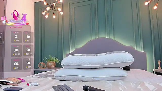 Snapshot of rubyhill_2711 chatting on March 2025 02:07:02 AM rubyhill 2711 online show from March 2025 02:07:02 AM