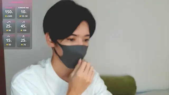 Snapshot of itsme_LEON chatting on September 2025 01:12:01 PM itsme LEON online show from September 2025 01:12:01 PM