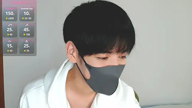 Snapshot of itsme_LEON chatting on September 2025 01:26:02 PM itsme LEON online show from September 2025 01:26:02 PM